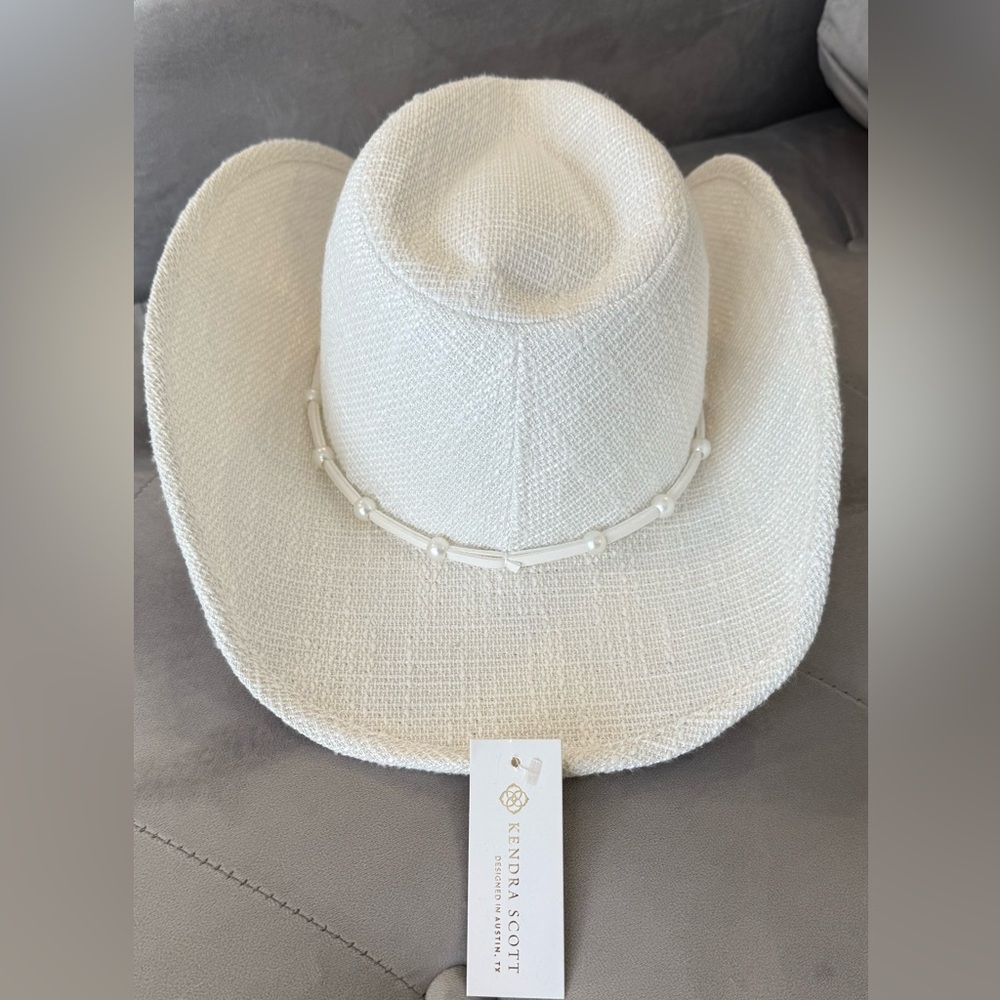 Kendra Scott Ivory Pearl-Trim Straw Cowboy Hat - Picture 4 of 4